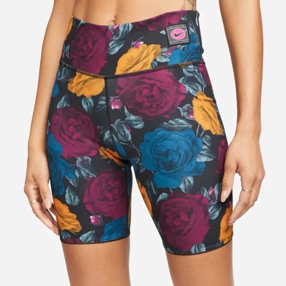 Nike One Dri-Fit Multi Floral Print Training Athletic Shorts DM7449 010 Size XS